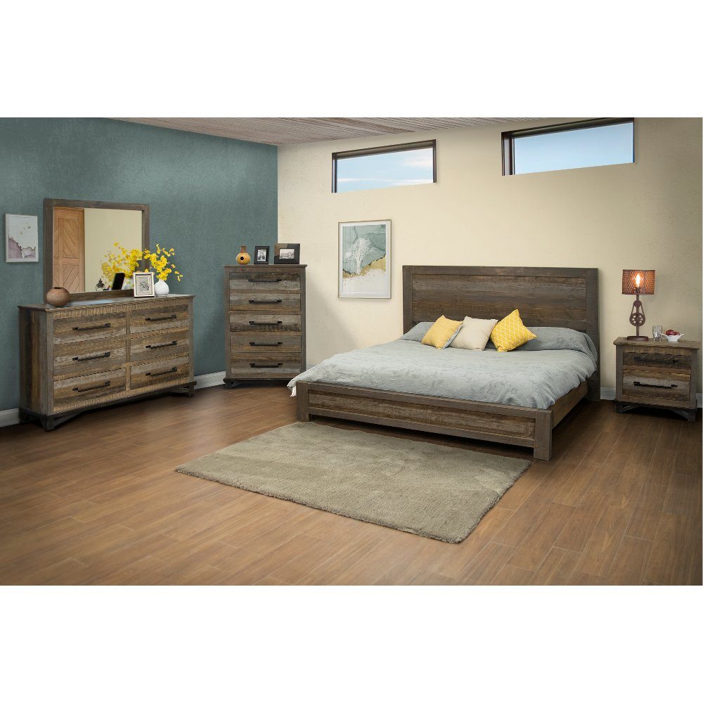 Farmhouse Rustic Pine 4 Piece King Bedroom Set - Loft