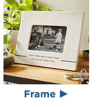 Shop photo frames.