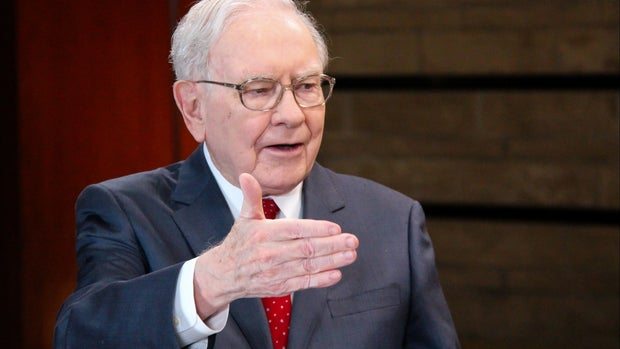 Warren Buffett Makes More Than $120 Billion on Apple's $3 Trillion Milestone: 'It's Probably the Best Business I Know in the World'