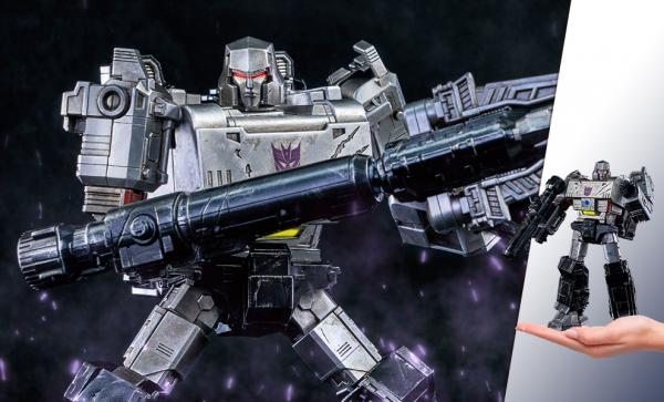 Megatron DLX Collectible Figure - Transformers: War for Cyberton Trilogy (Threezero)
