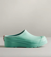 Mint Women's Play Clogs