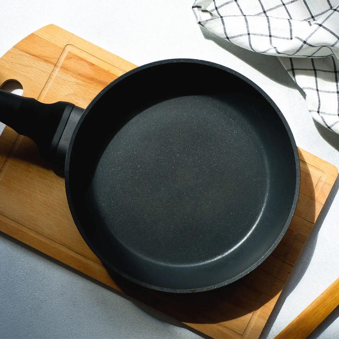 The Best Omelette Pan For Anyone Who Is Serious About Brunch