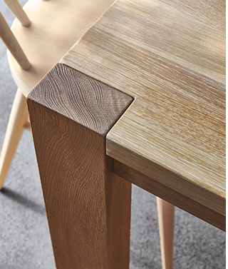Terra oak dining table