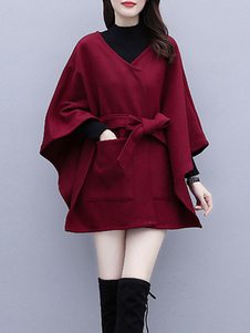 Femmes Poncho Manteau de Fourrure Conçu Décolleté Bordeaux Fausse Fourrure Cap avec Ceinture