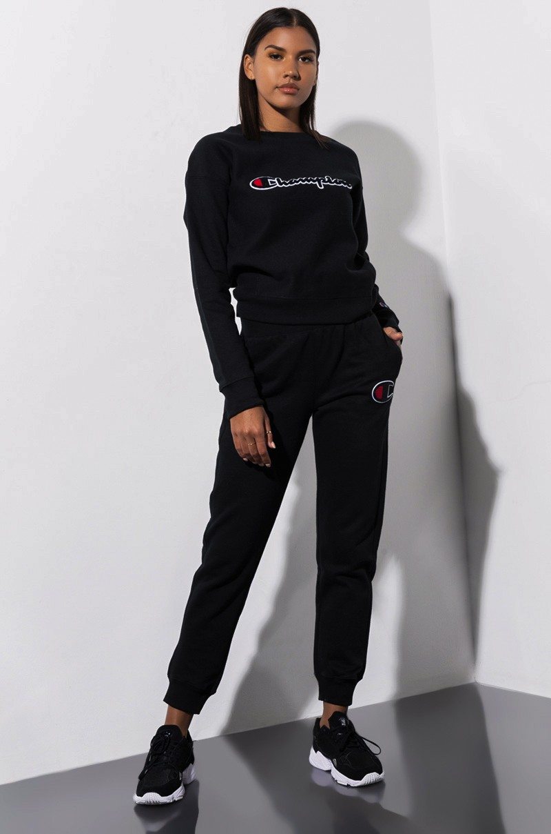 champion-womens-reverse-weave-jogger-with-chainstitch-c-logo