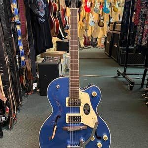 G2420T Streamliner Hollowbody Electric Guitar with Bigsby - Fairlane Blue