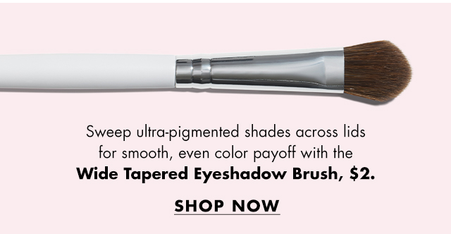 wide tapered eyeshadow brush