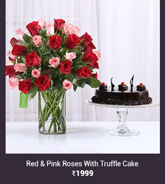 red-pink-roses-with-truffle-cake