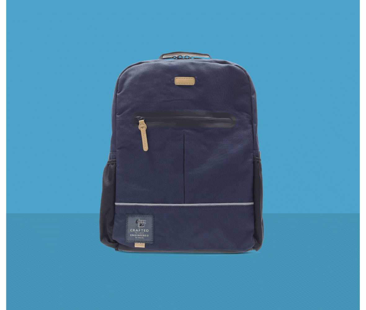 Image changes between Play Big navy rucksack and Hopper Bag blue synthetic plimsoll bag