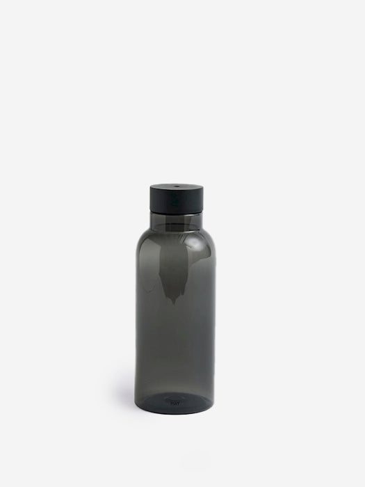 Image of HAY Miz Water Bottle 540ml - Charcoal