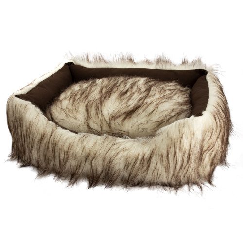 Duke and Darling faux fur pet bed
