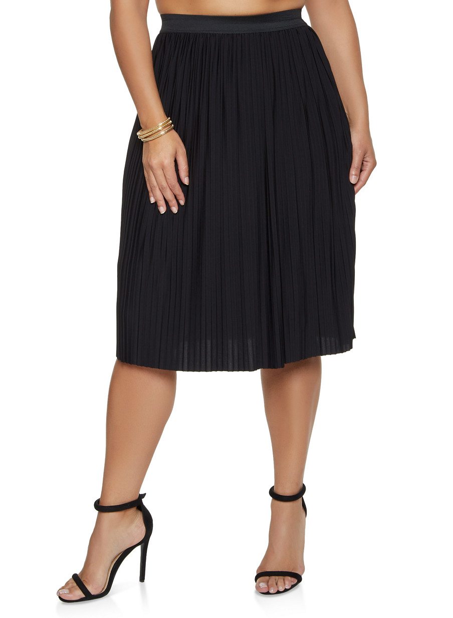 Plus Size Pleated Midi Skater Skirt