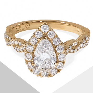 Stunning gold diamond ring