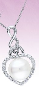 Pearl Heart Necklace