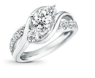 14K White Gold Diamond Engagement Ring