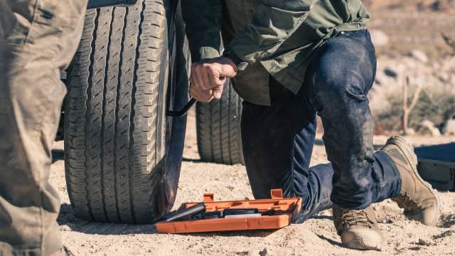 defender-flex slim pant