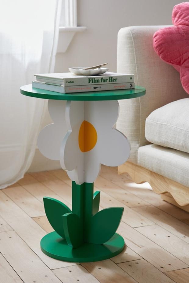 Daisy Side Table