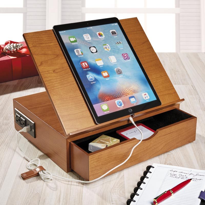 Cubi Charging Storage Stand