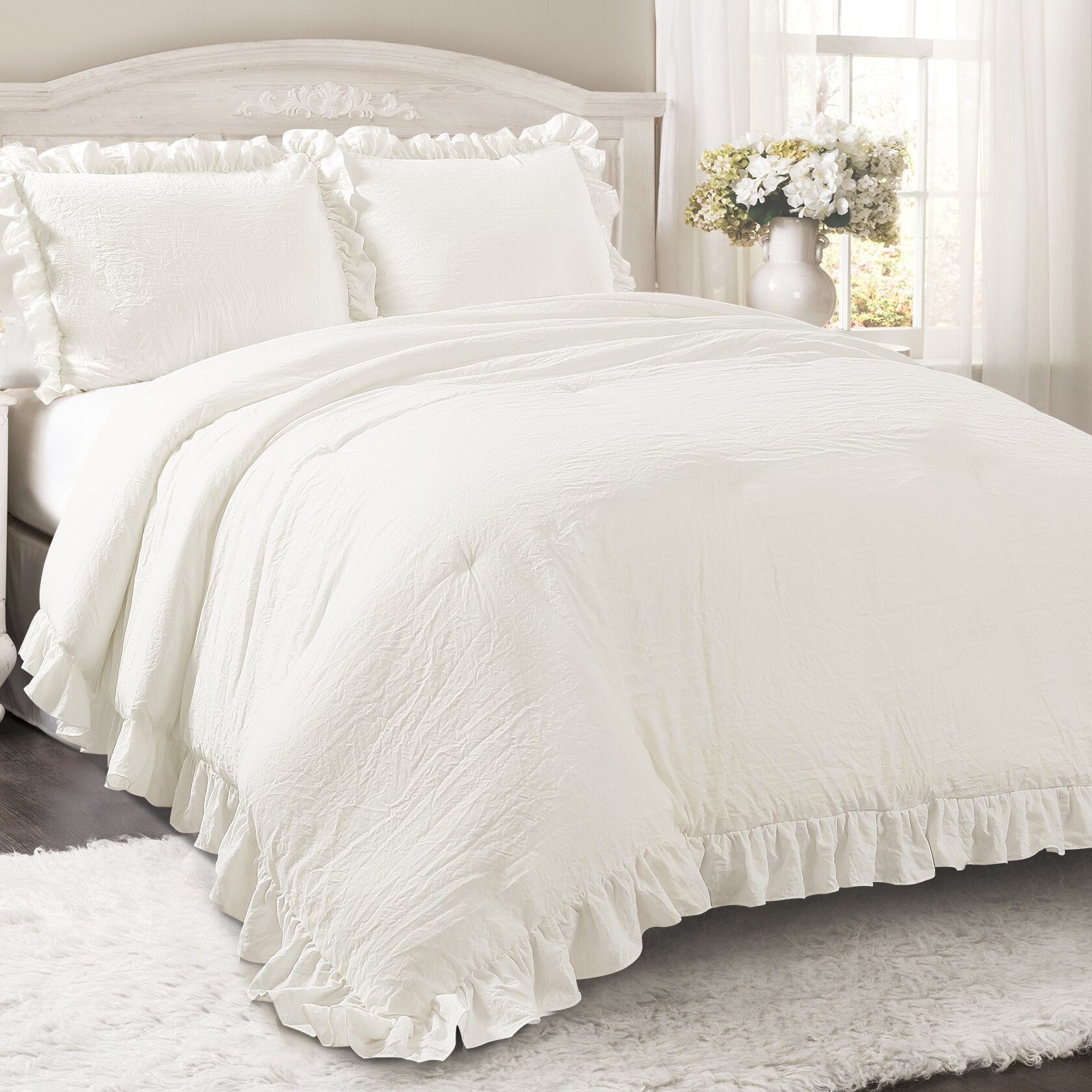 Joss Comforter Set